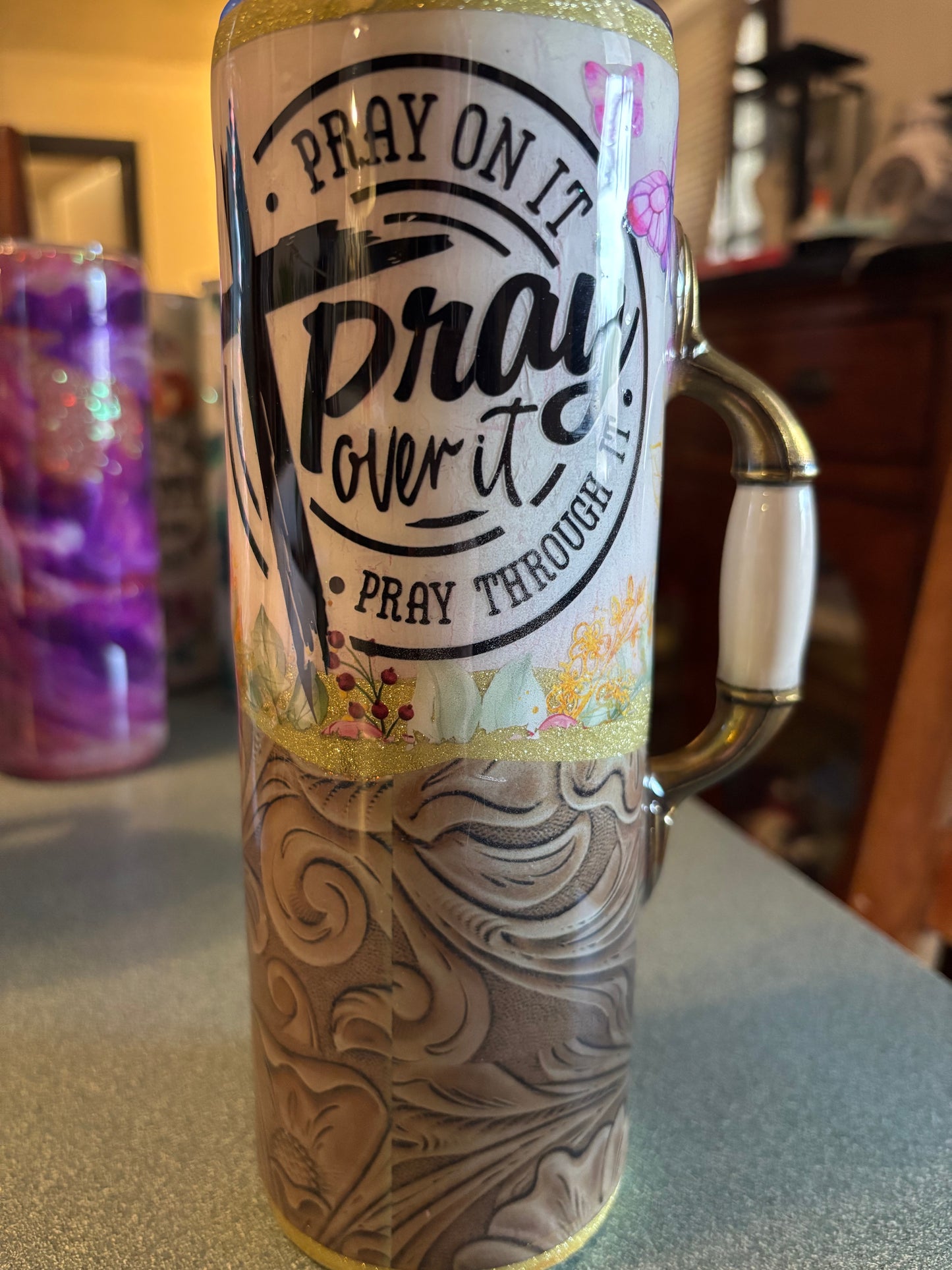 20oz Epoxy Resin Tumbler Pray on It