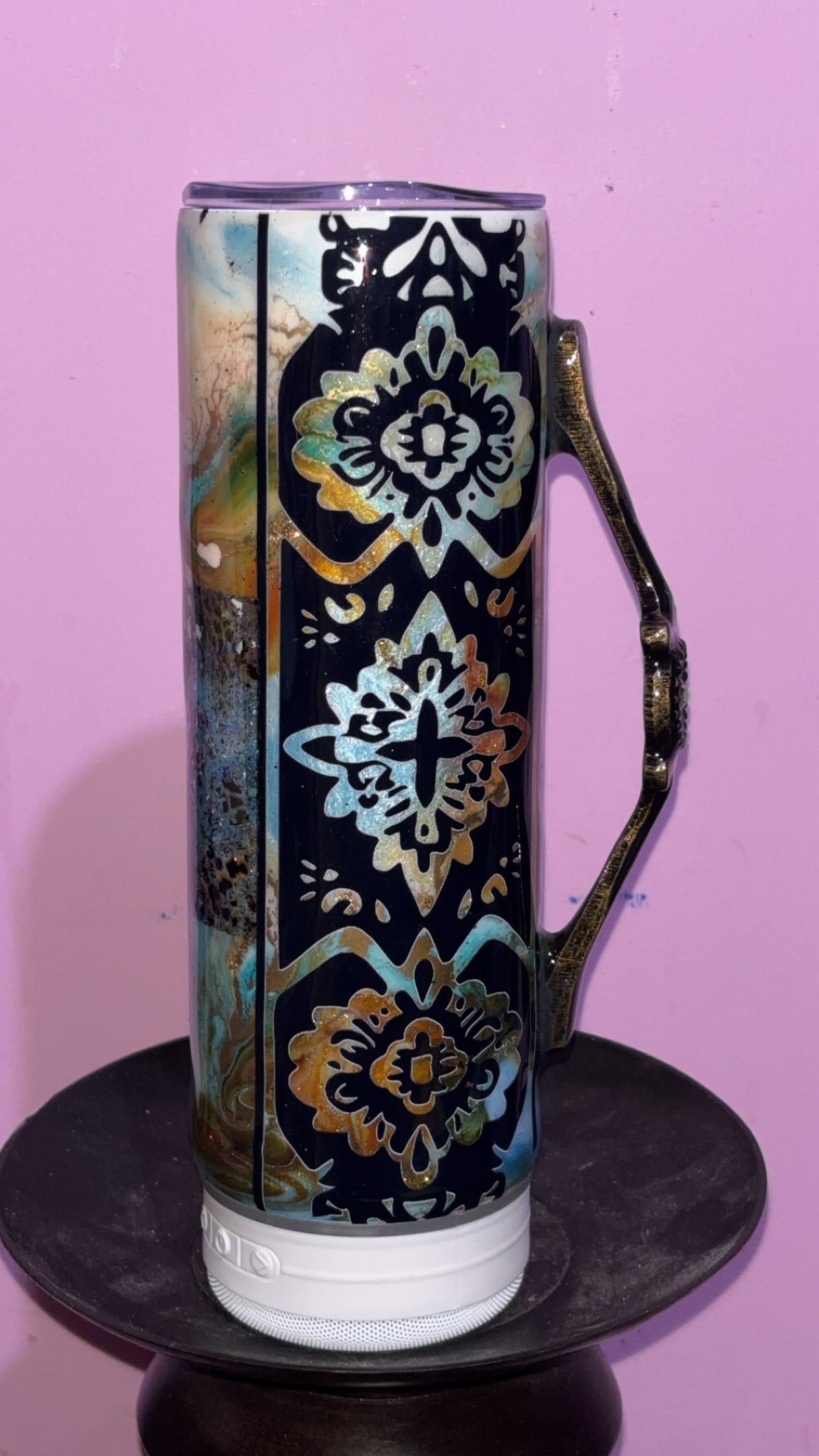 20oz Speaker Tumbler Epoxy Resin with handle