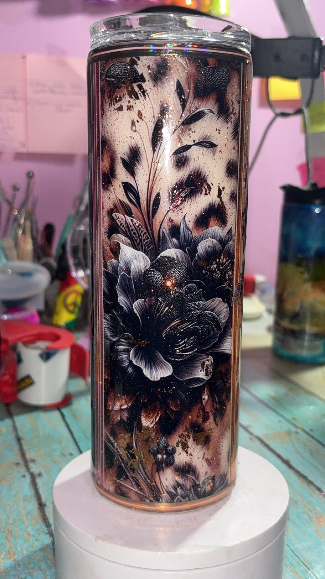 20oz Brown Flower Epoxy Resin Tumbler