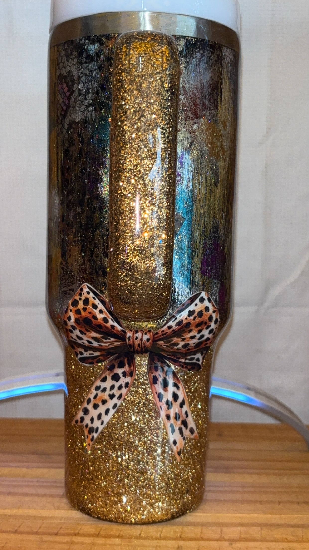 40oz Leopard Glitter Bottom